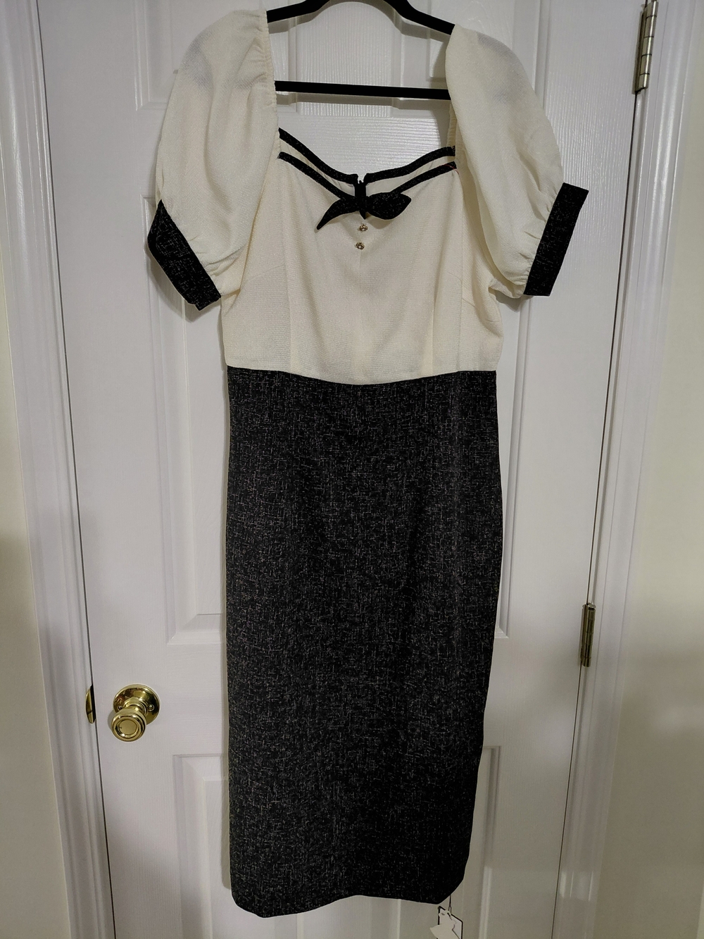 RETRO stage Chic Two-Tone Cream and Black Pencil Dress with Bow Detail